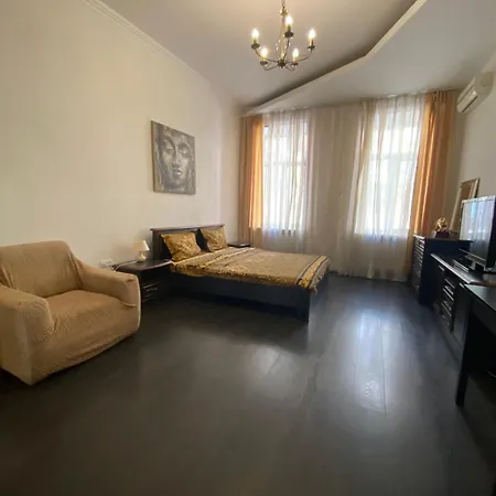 Ekaterinenskaya 24 * Odessa